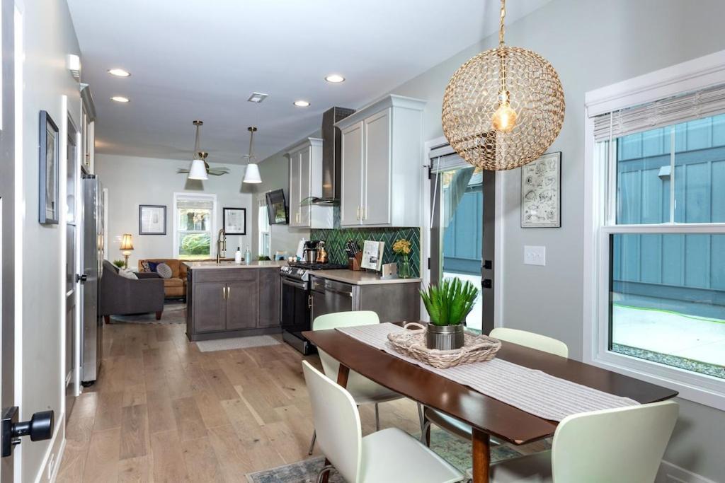 Heart Of Brevard Hideaway - Walk/Bike To Downtown! Extérieur photo